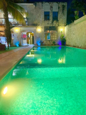 Hotel Mayahau Coba